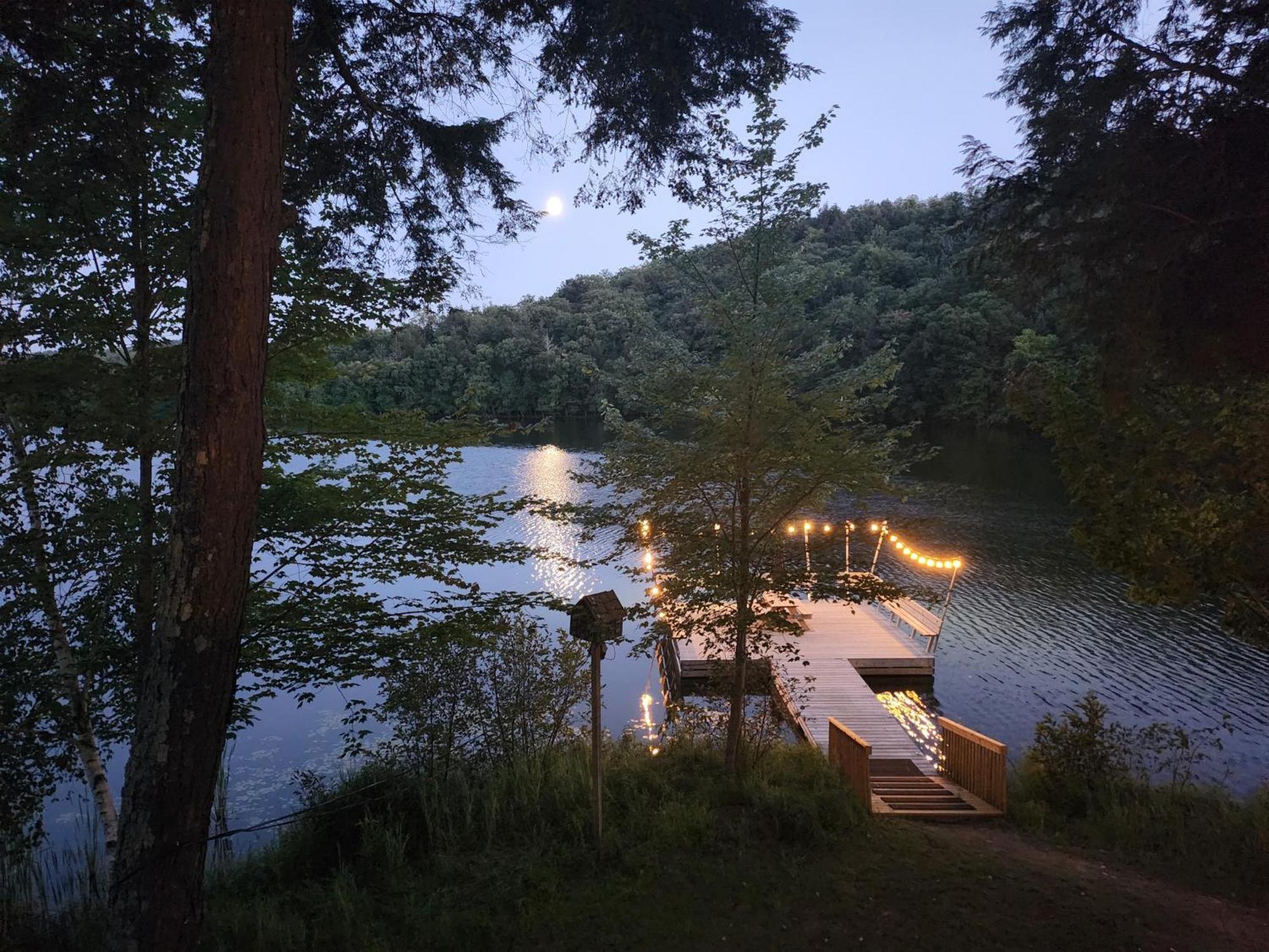 Auberge Morritt 蒙特朗布朗 外观 照片